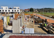 Reihenhäuser (südlicher Häuserblock) - Baustelle, Šenčur